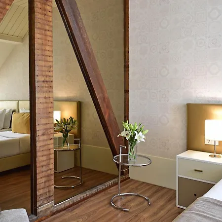 My Story Ouro 3* Lisboa