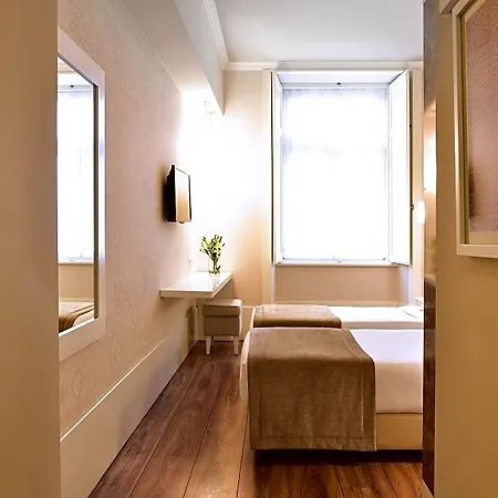 Hotel My Story Ouro 3*